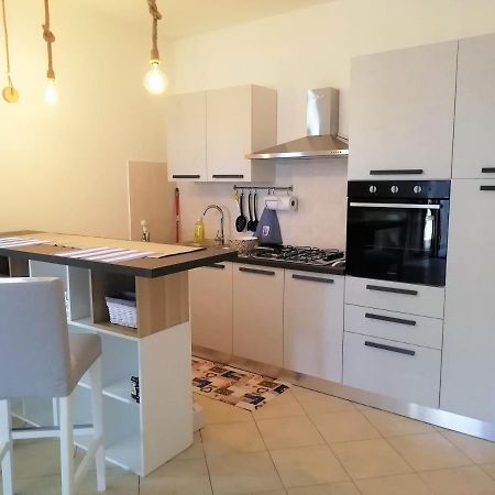 Centralissimo Appartamento A Numana Luaran gambar